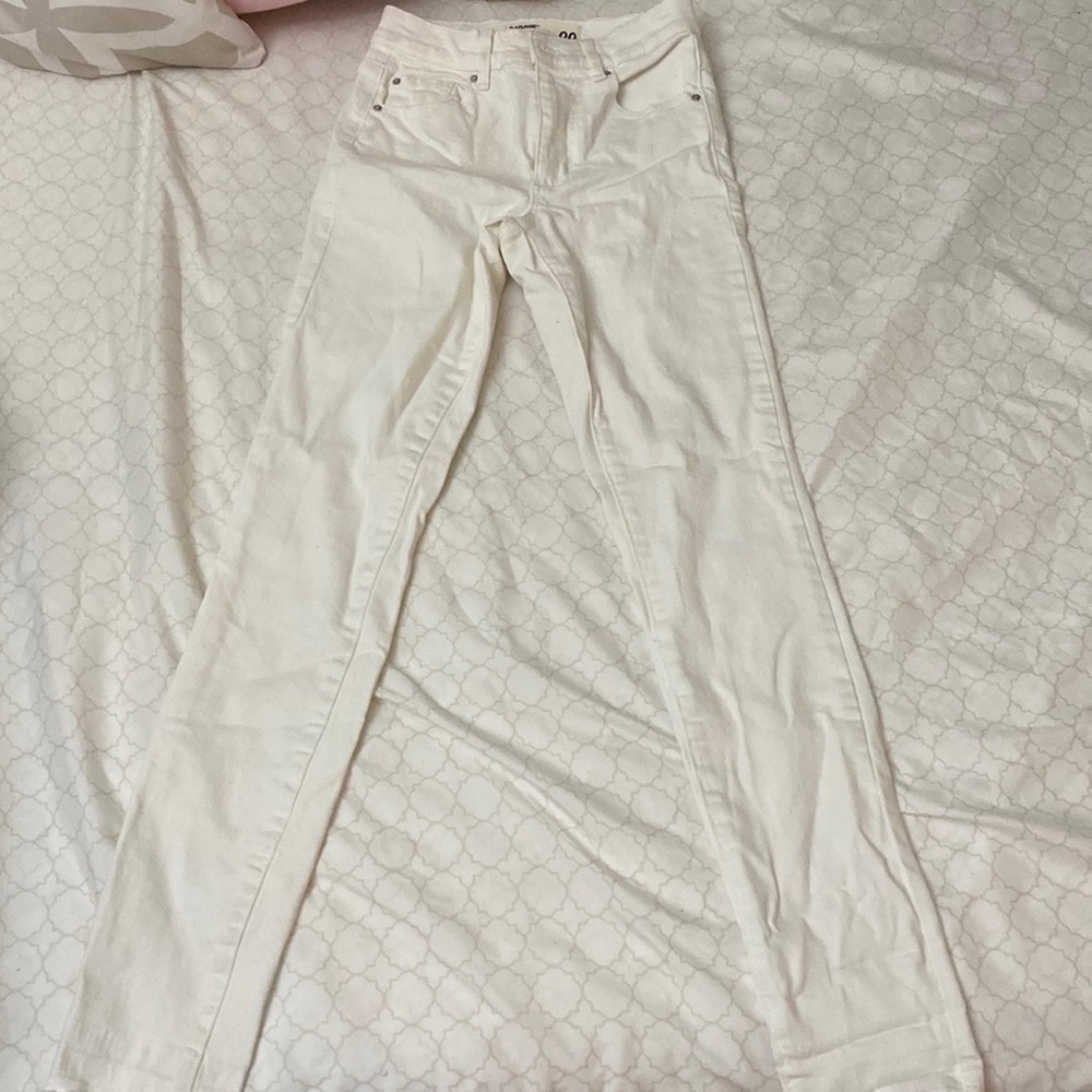 White, High rise Skinny jeans